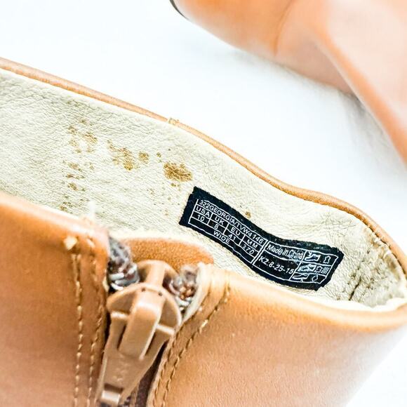 Vionic Georgia Brown Leather Side Stitched Booties Mint Condition Size 10 - Picture 5 of 6